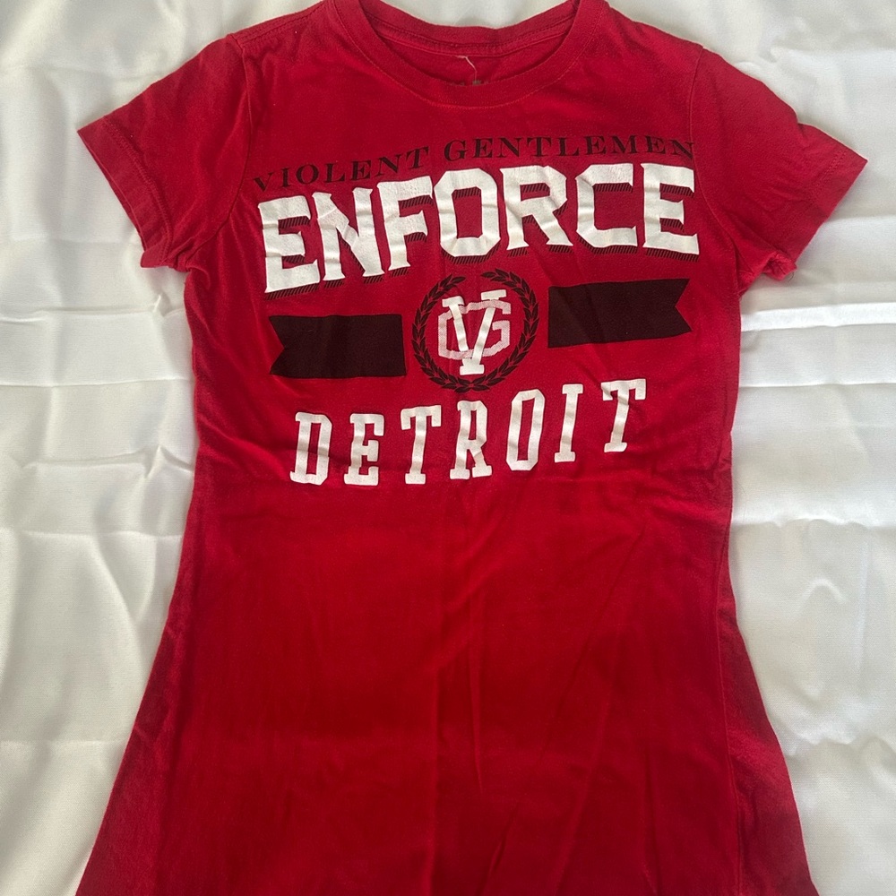 Red Graphic Short Sleeve Tee